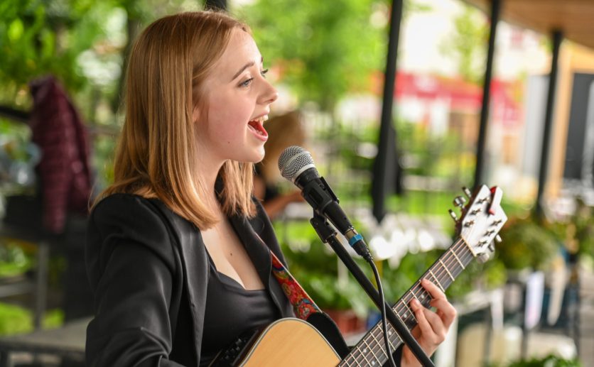 Místo ve festivalovém lineupu vyhrála Tereza Kadlečíková