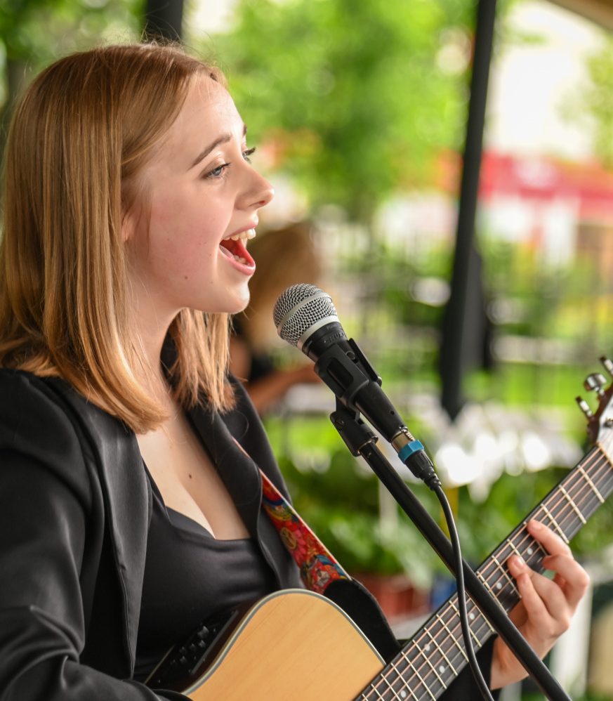 Místo ve festivalovém lineupu vyhrála Tereza Kadlečíková